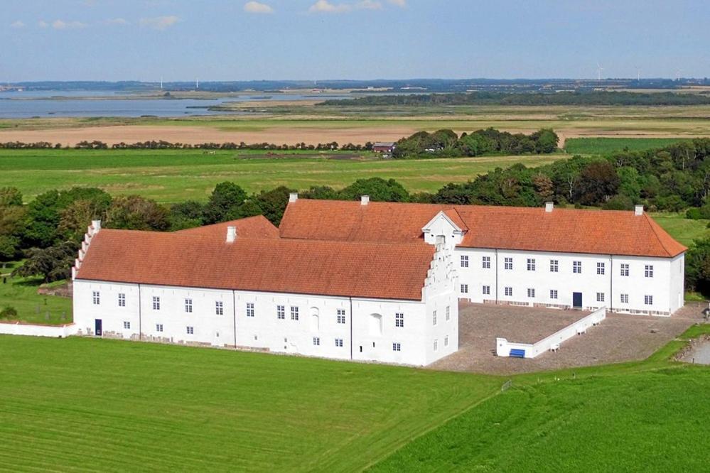 Danhostel Vitskol Kloster Ranum エクステリア 写真
